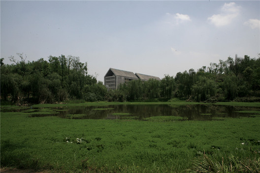 Sichuan Fine Arts Institute Library of Huxi / Tanghua Architects & Associates Sichuan Fine Arts Institute Library of Huxi / Tanghua Architects & Associates - Image 3 of 39