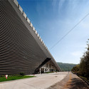 Centro de actividades Yunyang / TANGHUA ARCHITECT & ASSOCIATES - Centro Comunitario