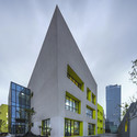 Xinkaihe Kindergarten / DC ALLIANCE - Kindergarten, Facade, Door