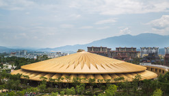 Bespoke Theatre  / Stufish Entertainment Architects