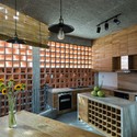 A 4 - Chi House / G+ Architects: Ng&ocirc;i nh&agrave; hướng t&acirc;y thiết kế l&agrave;m nh&agrave; ở văn ph&ograve;ng tho&aacute;ng m&aacute;t