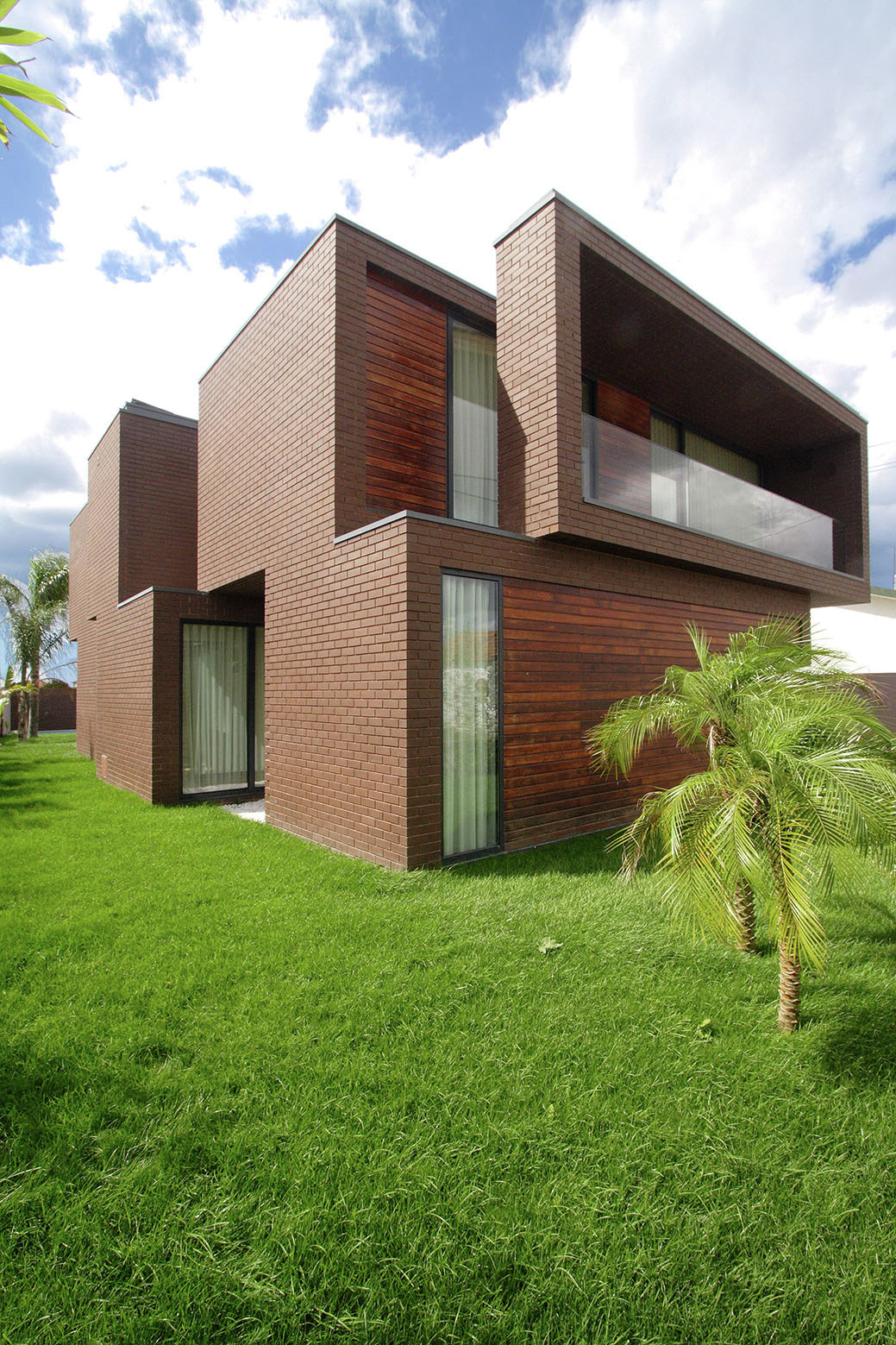 Galeria de Casa em Agra / RVdM Arquitecto 7