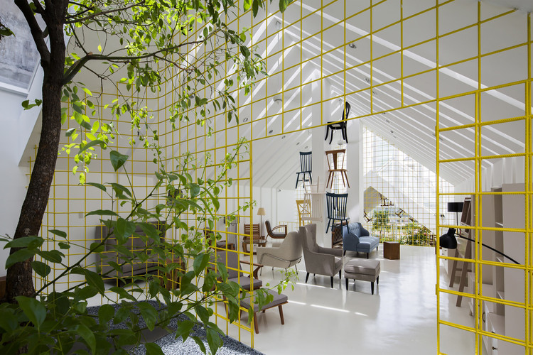 Thao Ho Home Furnishings / MW archstudio - Showroom, Garden, Facade, Chair