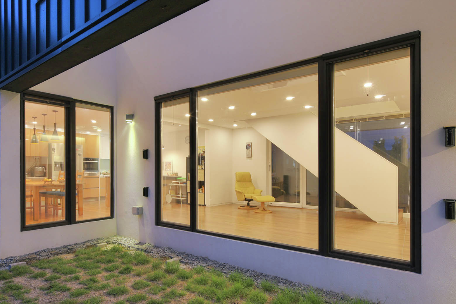 Gallery of One Roof House / mlnp architects 17