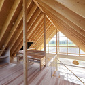 A Gabled Roof in Kawagoe / Tailored design Lab - Windows, Beam, Handrail