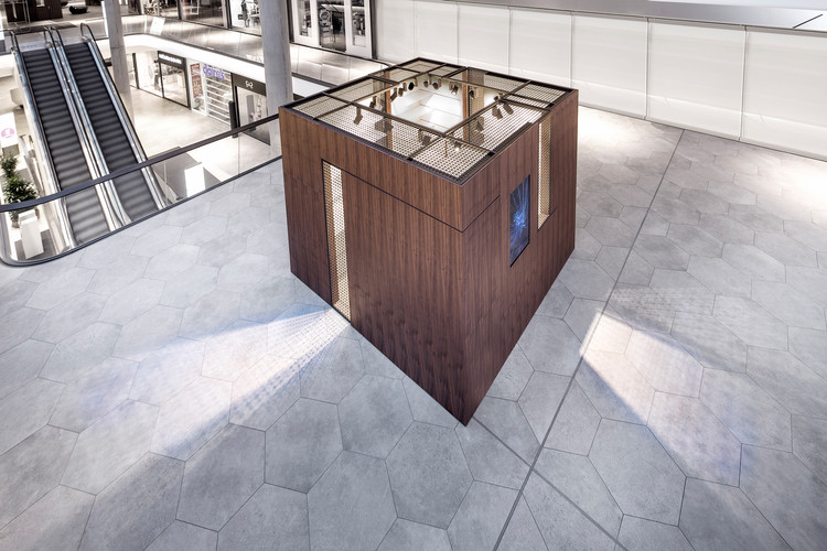 Pop Box: A Customizable Retail Space in Germany | ArchDaily