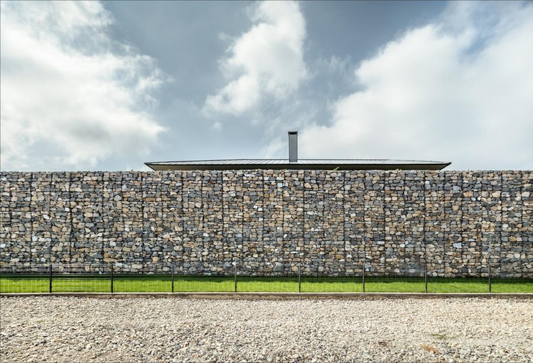 © Assen Emilov