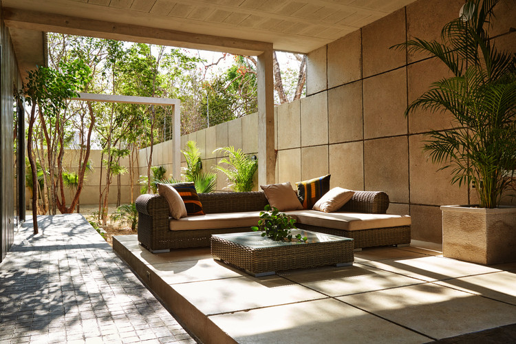 Casa T / Studio Arquitectos, © Loris Guzzetta
