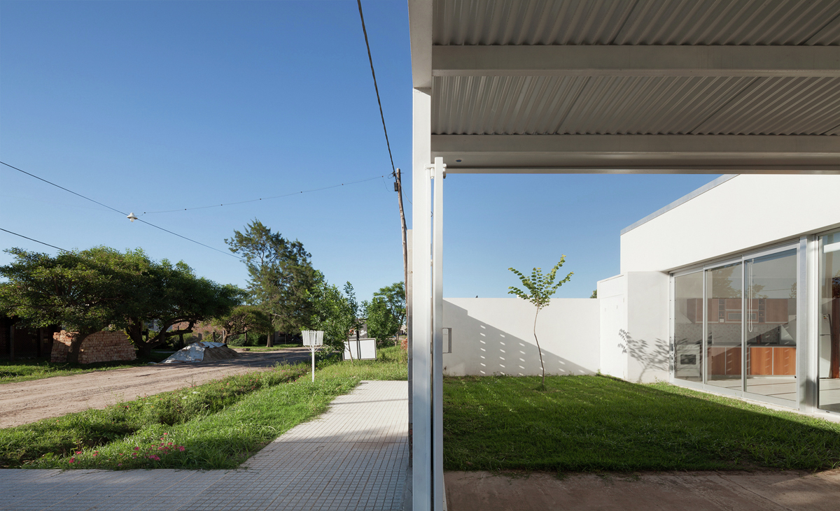 Gallery of Cozzi House / Germán Müller - 4