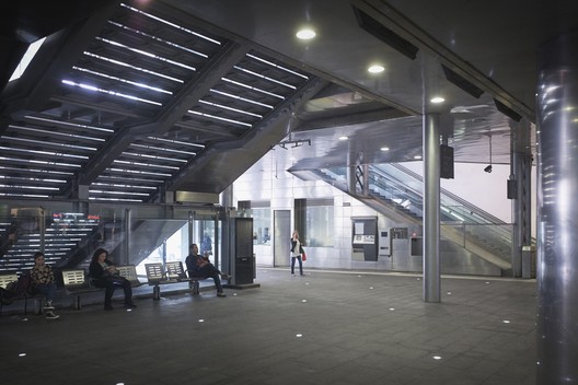 Remodelación de estación Montesanto / Silvio d’Ascia Architecture - Imagen 10 de 32