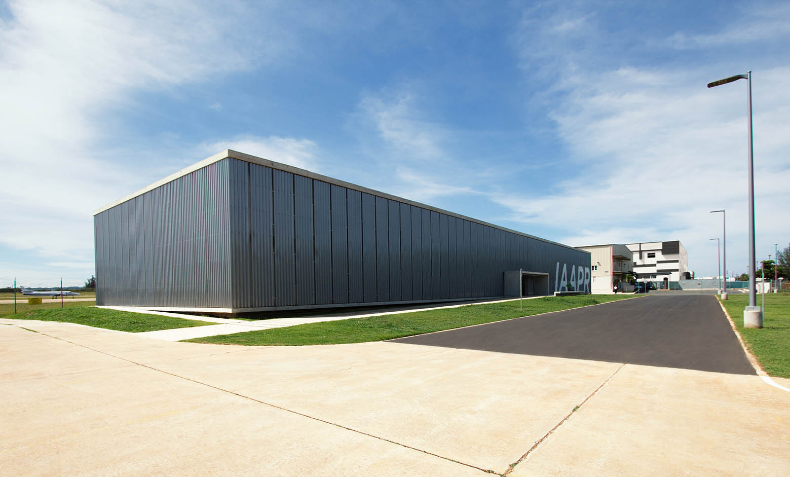 Galería de Instituto de Aeronáutica y Aeroespacial / Toro Arquitectos 11