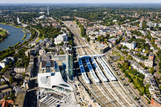 Arnhem Central Transfer Terminal / UNStudio Arnhem Central Transfer Terminal / UNStudio - Image 7 of 29
