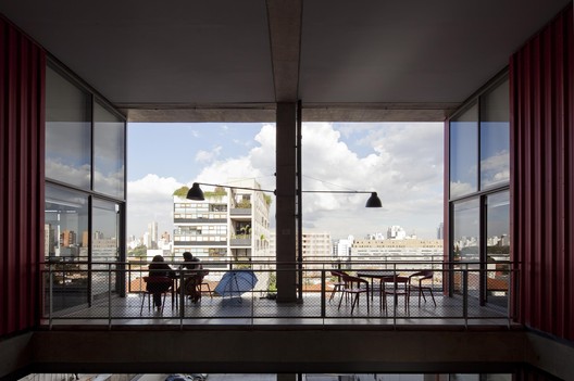 Dentsu Aegis Network / DMDV arquitetos - Janela, Cadeira, Vidro