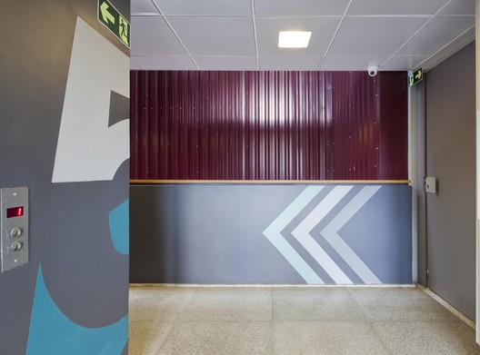 Dentsu Aegis Network / DMDV arquitetos - Porta