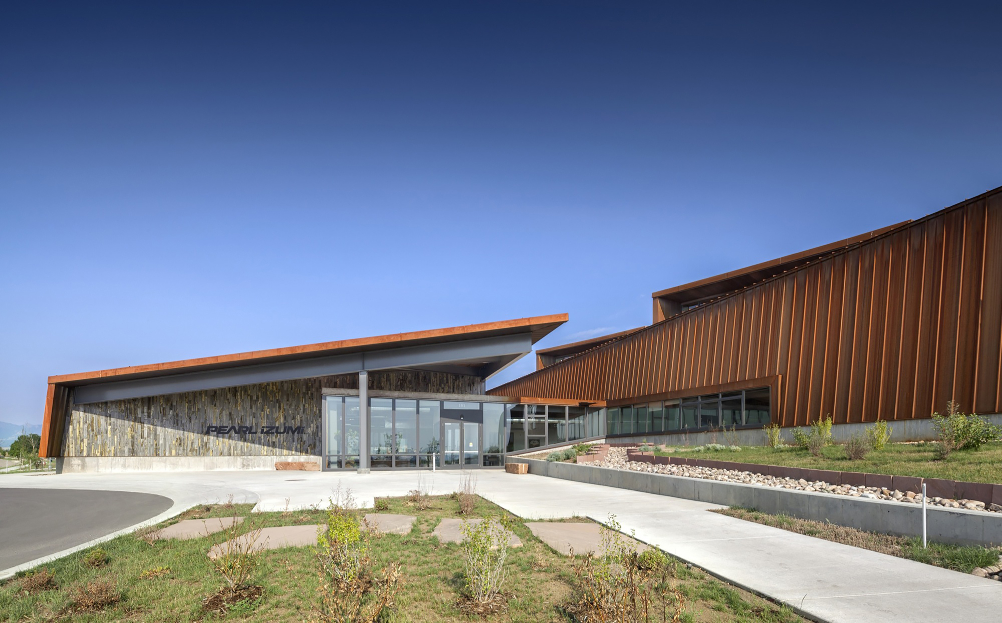 Galería de Sede Norteamericana de Pearl Izumi / ZGF Architects 5