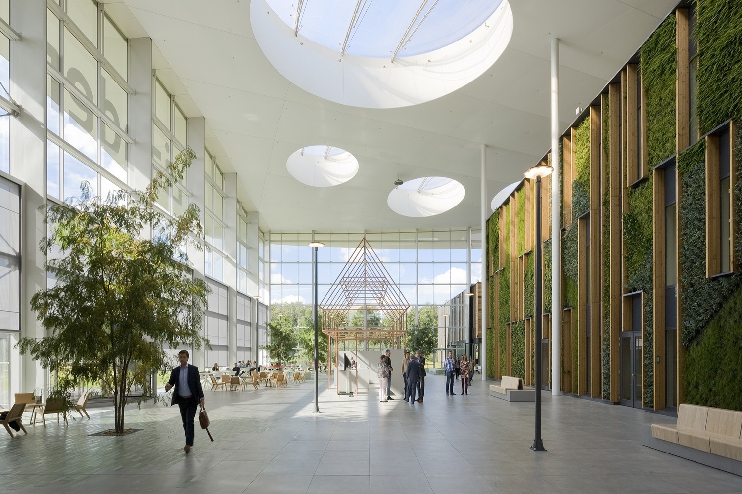 Sede Alliander / RAU architects - Imagem 1 de 17