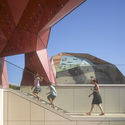 Centro infantil de descubrimiento de la ciencia Muzeiko / Lee H. Skolnick Architecture + Design Partnership  - Museo