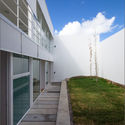 Vivienda Arquitectura Rifa Gen´08  / ALVMTR - Casas