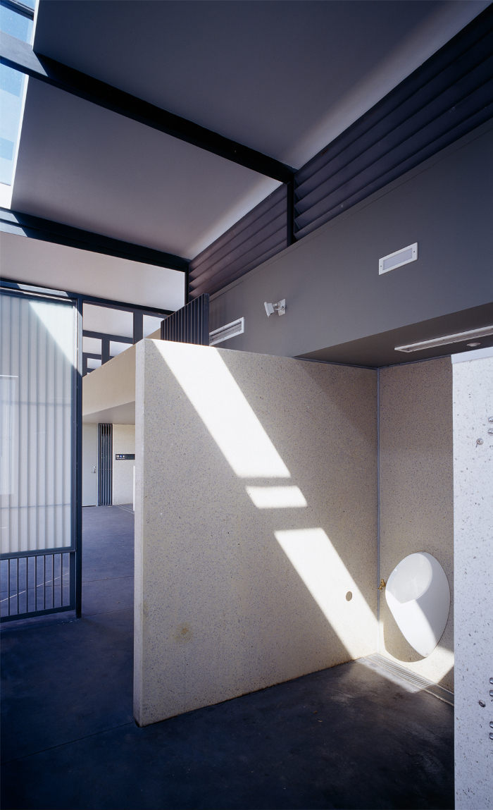 Gallery of See 2015’s Best Public Toilets From Around the World 27