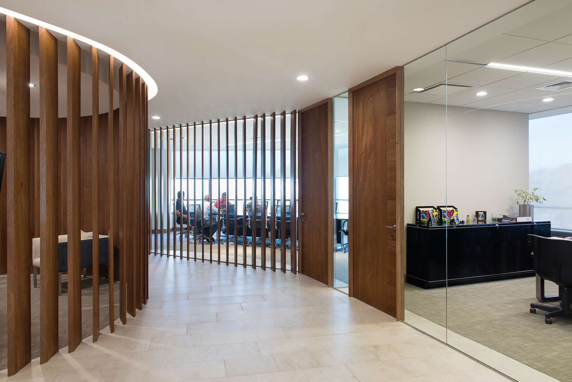 Interiorismo Oficinas Piso 17 Parque Titanium / Marsino Arquitectura ... Interiorismo Oficinas Piso 17 Parque Titanium / Marsino Arquitectura ...