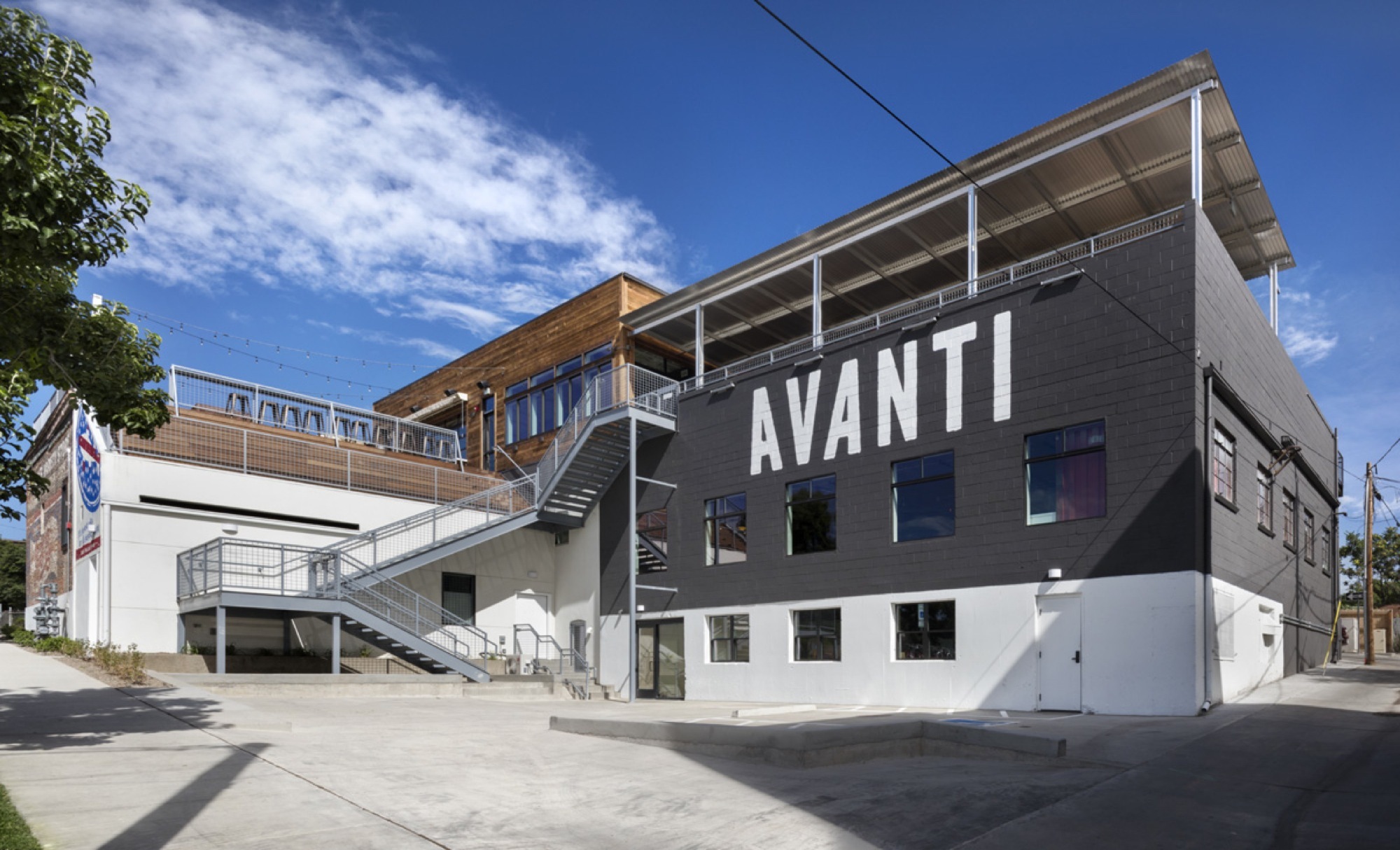 Gallery of Avanti Food & Beverage / Meridian 105 Architecture 3