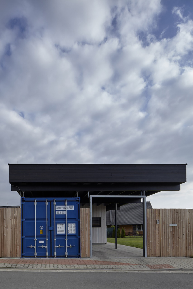 La casa cercada / Mjölk architekti - Imagen 3 de 21