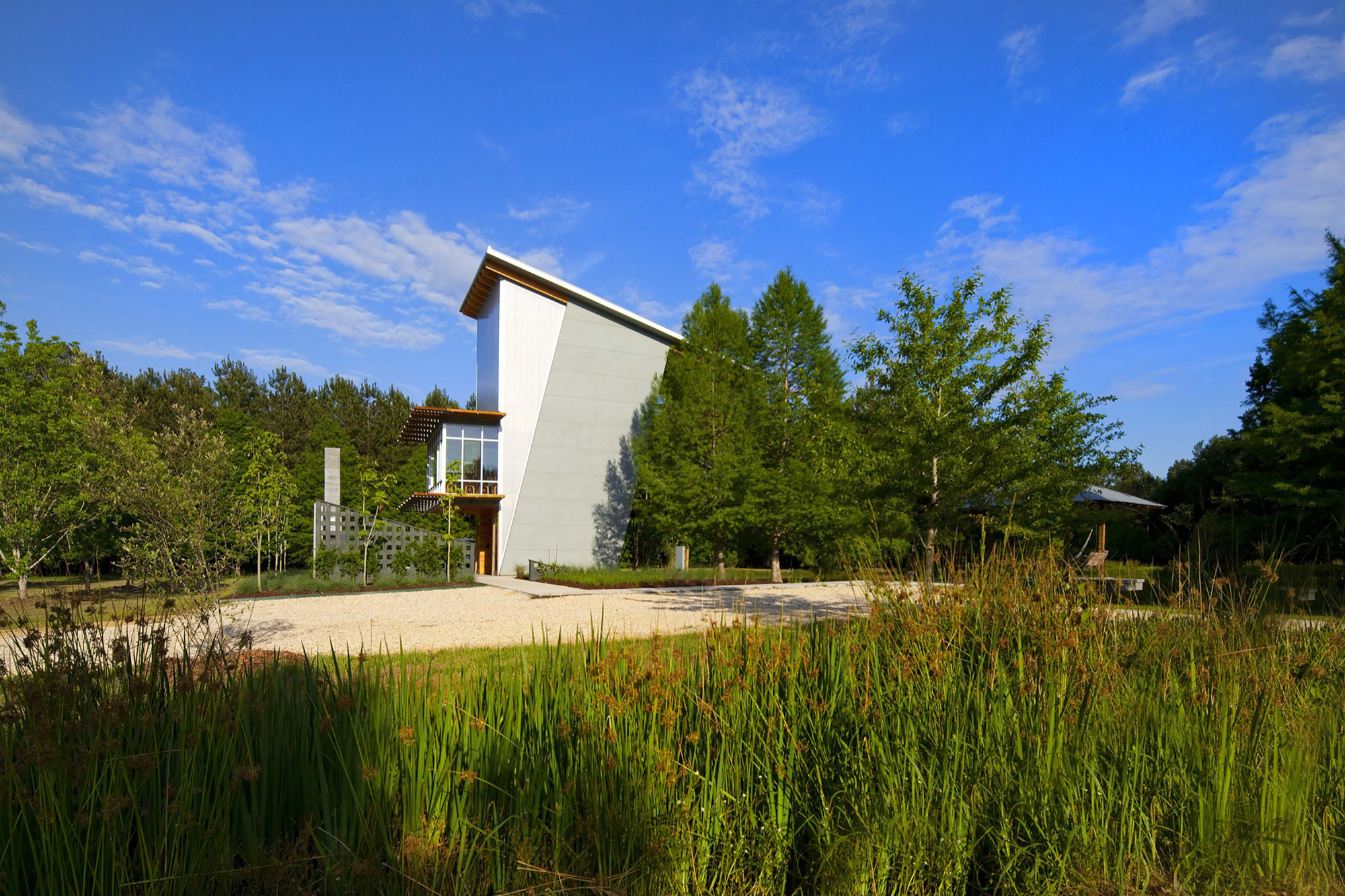 Gallery of The Pond House at Ten Oaks Farm / Holly And Smith Architects