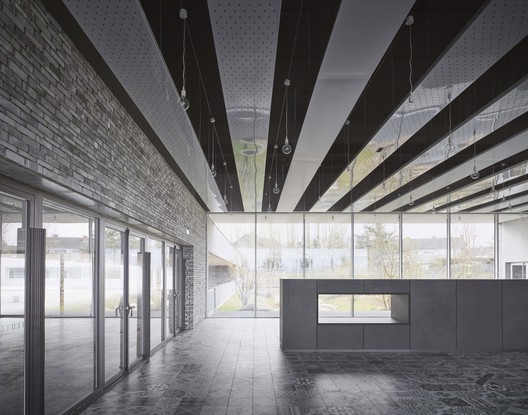 Escola Paulette-Deblock / zigzag architecture - Imagem 16 de 20