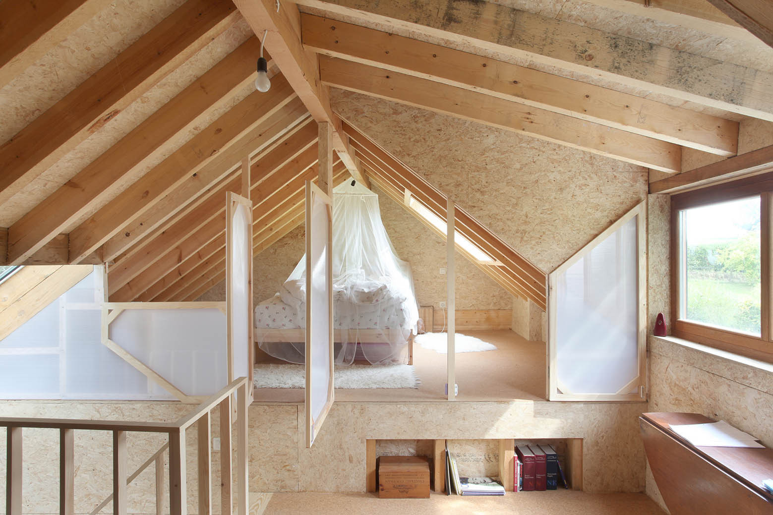 Workshop / Aurelie Hachez Architecte  ArchDaily