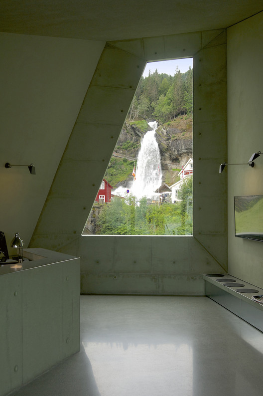 Cascata Steinsdalsfossen / JVA | ArchDaily Brasil