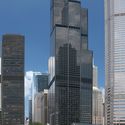 Willis Tower (former Sears Tower). Image © TonyTheTiger [Wikipedia] under license CC BY 2.0