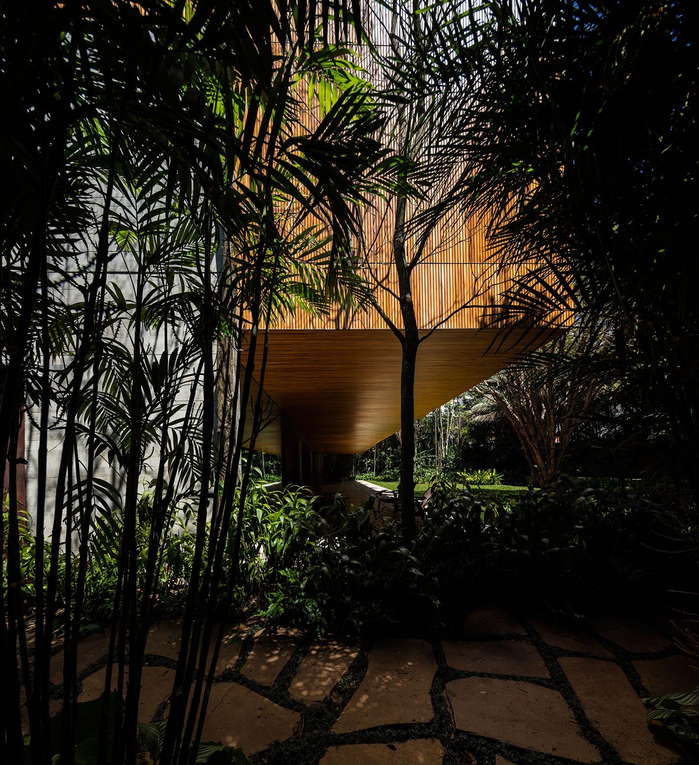 Gallery of Ramp House / studio mk27 - 18