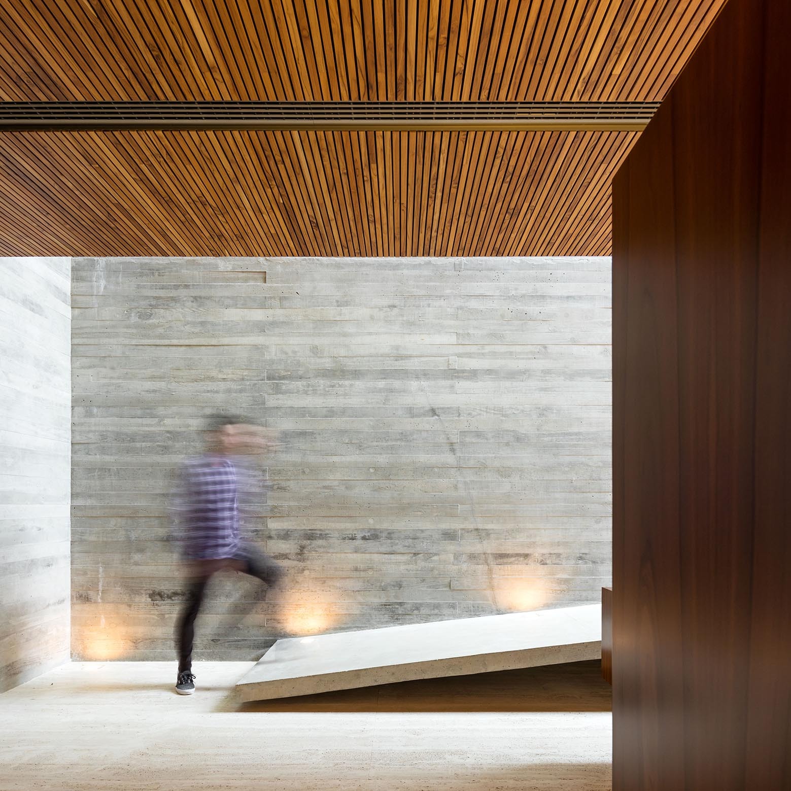 Gallery of Ramp House / studio mk27 - 29