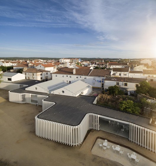 Camping en Abrantes / atelier Rua - Imagen 22 de 36