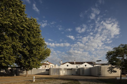 Camping en Abrantes / atelier Rua - Imagen 11 de 36