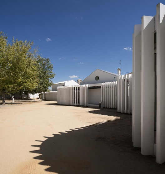 Camping en Abrantes / atelier Rua - Imagen 7 de 36