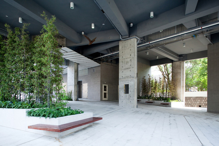 钻石山殡仪馆/建筑署