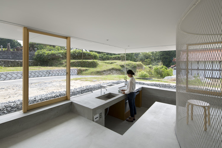 Hiroshima Hut / Suppose Design Office - Windows