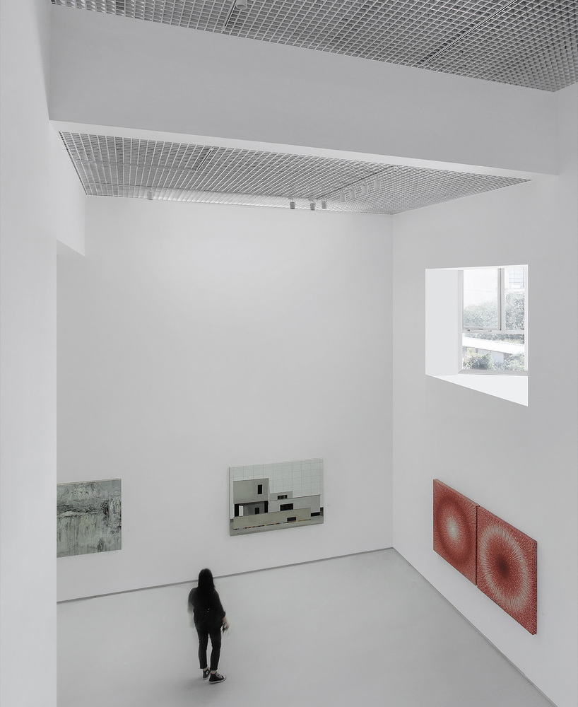 Gallery Ceiling Height