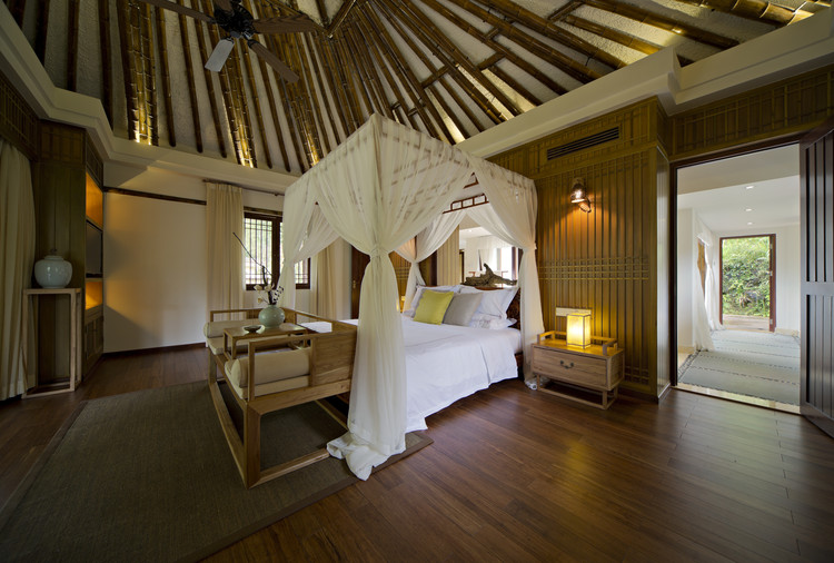 Bamboo Villa: Live in the Nature / C&C DESIGN - Beam, Bed, Bedroom