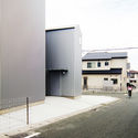 Casa em Kosai / Shuhei Goto Architects - Imagem 2 de 15