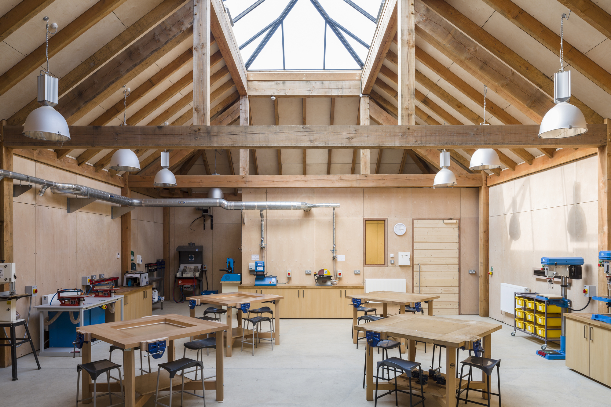 Design Technology Block / Squire and Partners ArchDaily