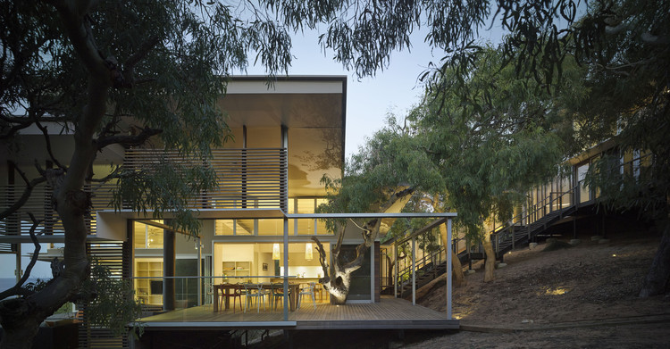 Red Rock Beach House / Bark Design Architects - Image 1 of 24
