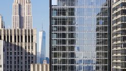 Hotel e Residencial Baccarat / SOM