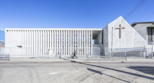 Gallery of AD Round-Up: The Best of Contemporary Chilean Architecture - 9