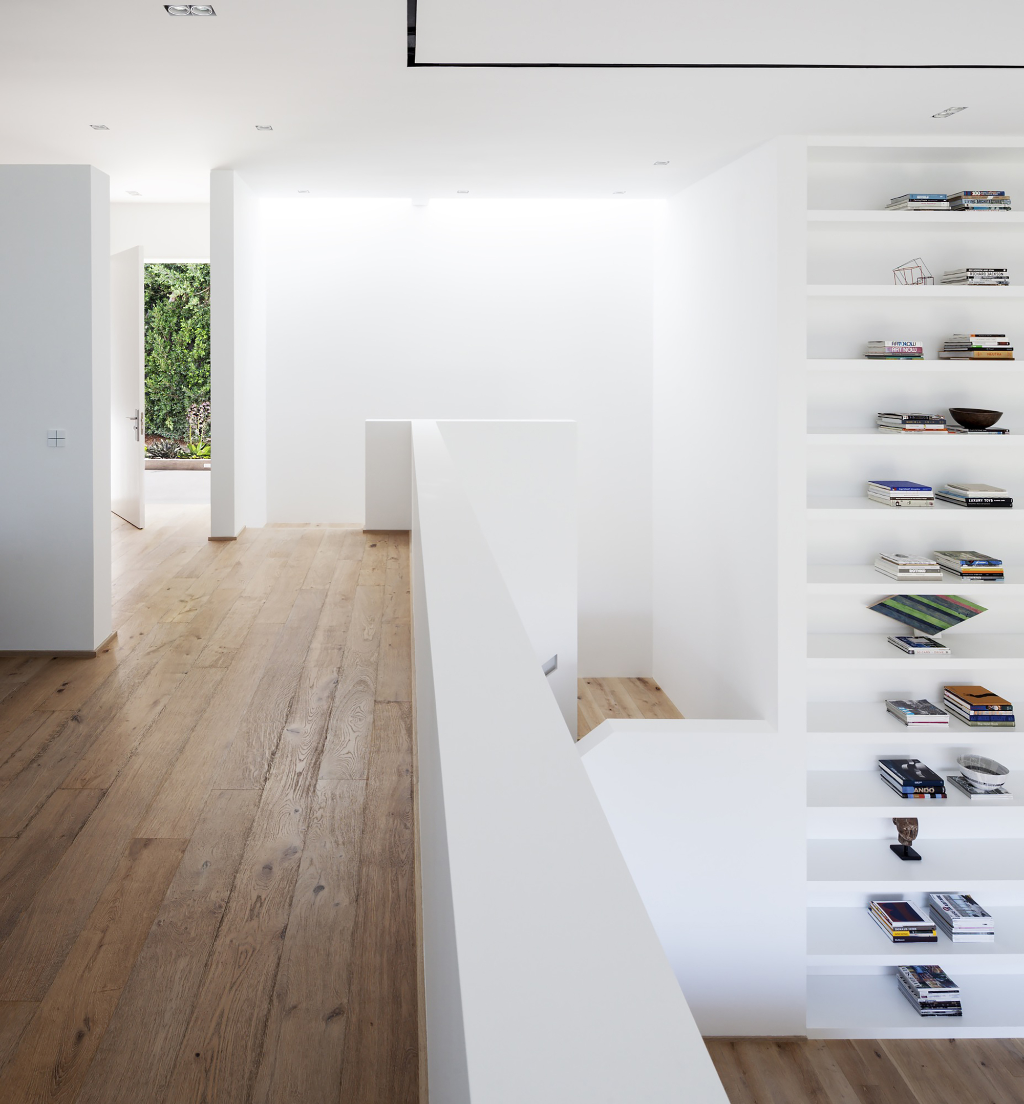 Galería de Sunset Plaza Drive / GWdesign - 2