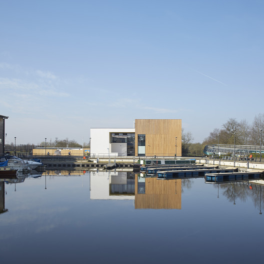 Escuela Primaria Lairdsland / Walters & Cohen Architects - Imagen 8 de 30