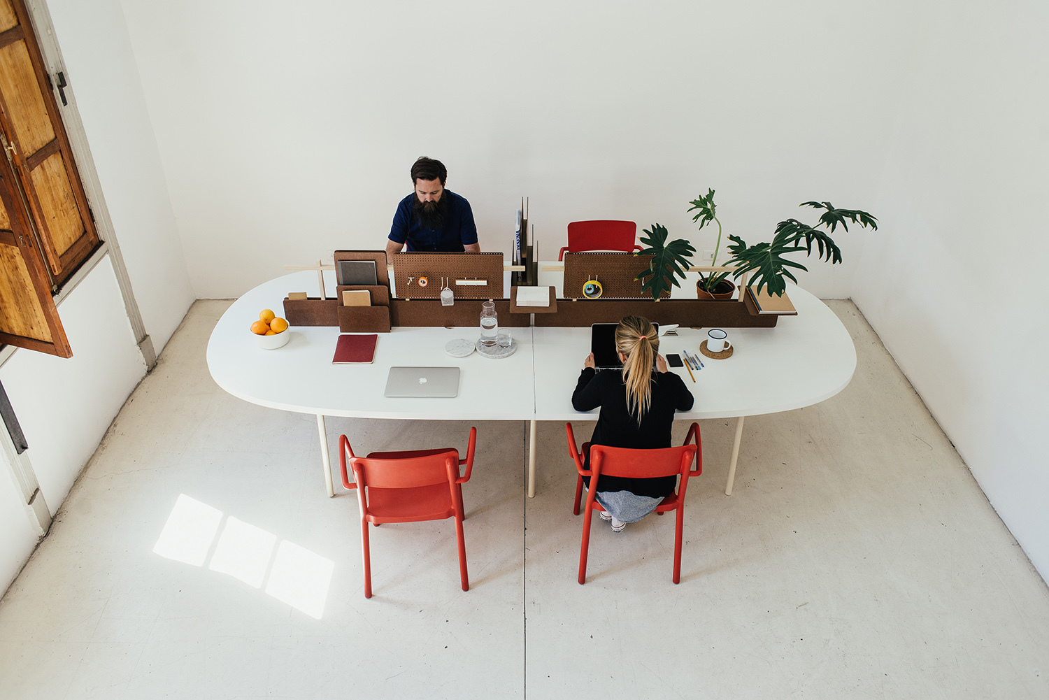 Gallery of How The Andes House’s Ensamble Project Uses Hardboard to