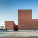 画廊: Llinars del Vallès 公共礼堂 阿尔瓦罗·西扎 + Aresta Arquitectura - Image 4 of 4