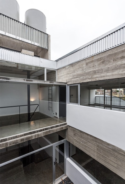 Boreas Building / Martín Aloras - Facade, Handrail